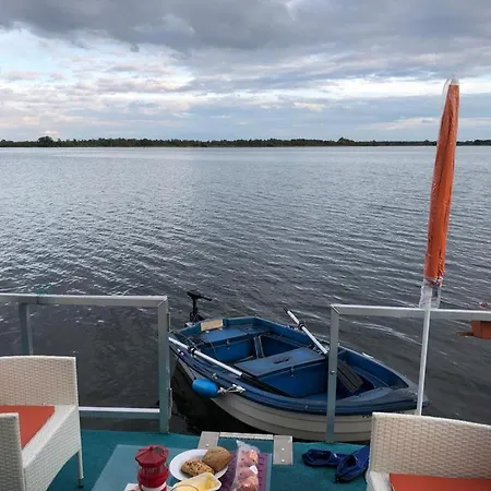 Hausboot Plaue * Βραδεμβούργο